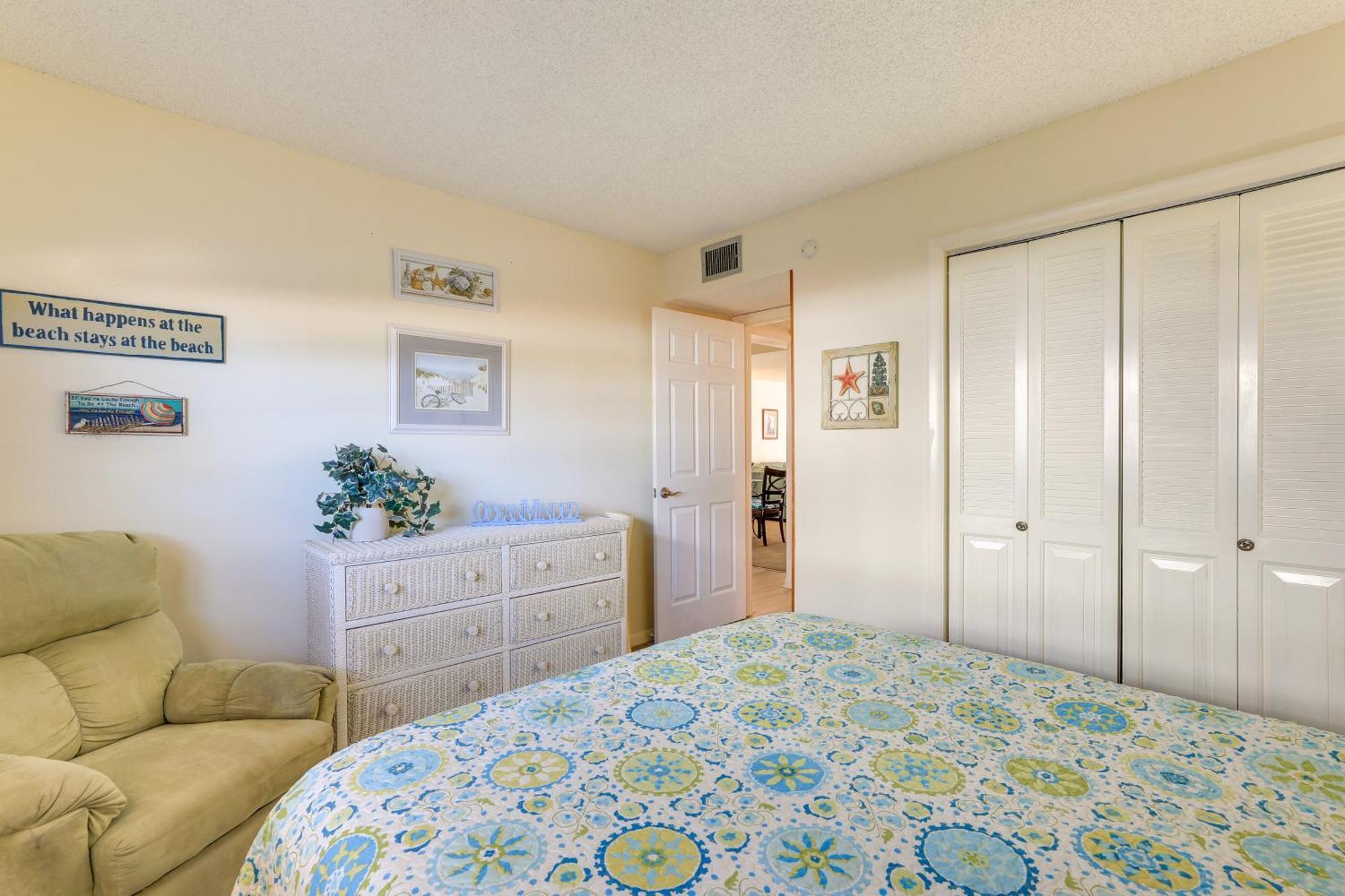 Central Cocoa Beach Condo With View, Steps To Beach! Eksteriør bilde