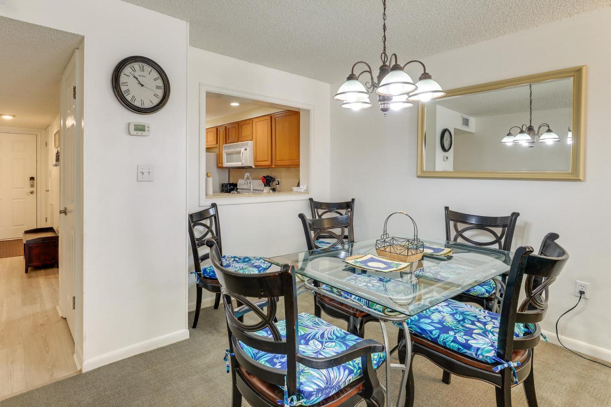 Central Cocoa Beach Condo With View, Steps To Beach! Eksteriør bilde